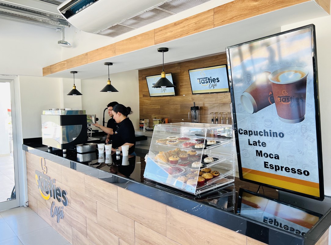 472674888 560761793604188 3440996731951535959 N